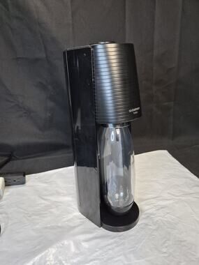 SodaStream Terra - Black Soda Stream Machine , 1 Mixing Bottle Just Add Your C02